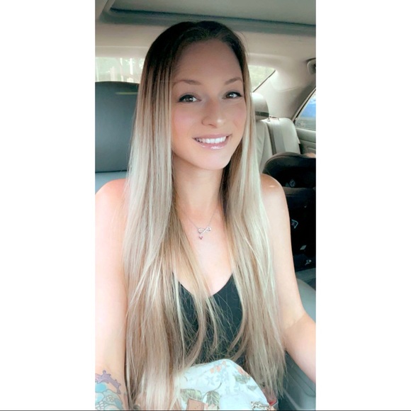 Meet your Posher, Ashley - Picture 1 of 1